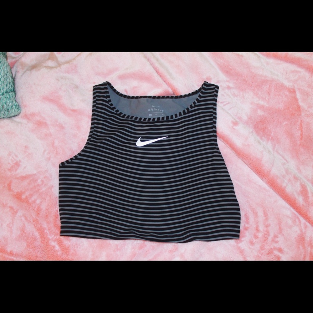 Nike seamless compression top